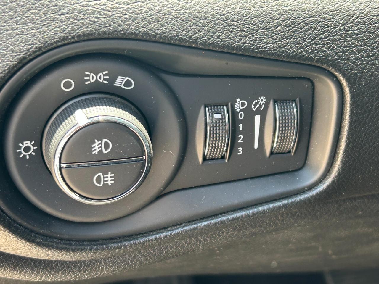 JEEP RENEGADE T4 DDCT LIMITED
