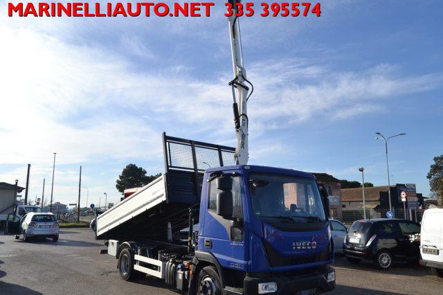 IVECO EUROCARGO 75E16 CON GRU E RIBALTABILE TRILATERALE