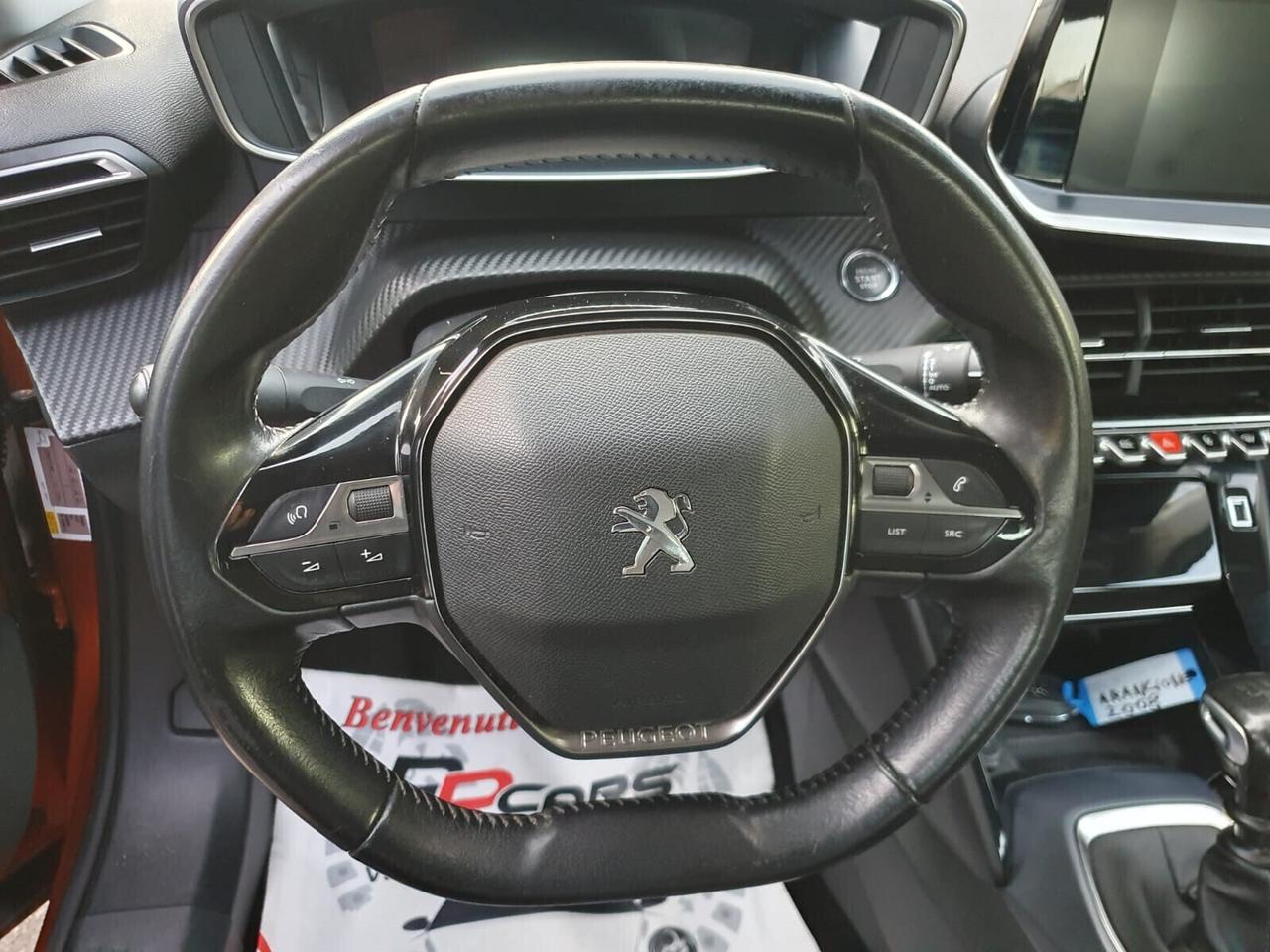 Peugeot 2008 BlueHDi 100 S&S Allure