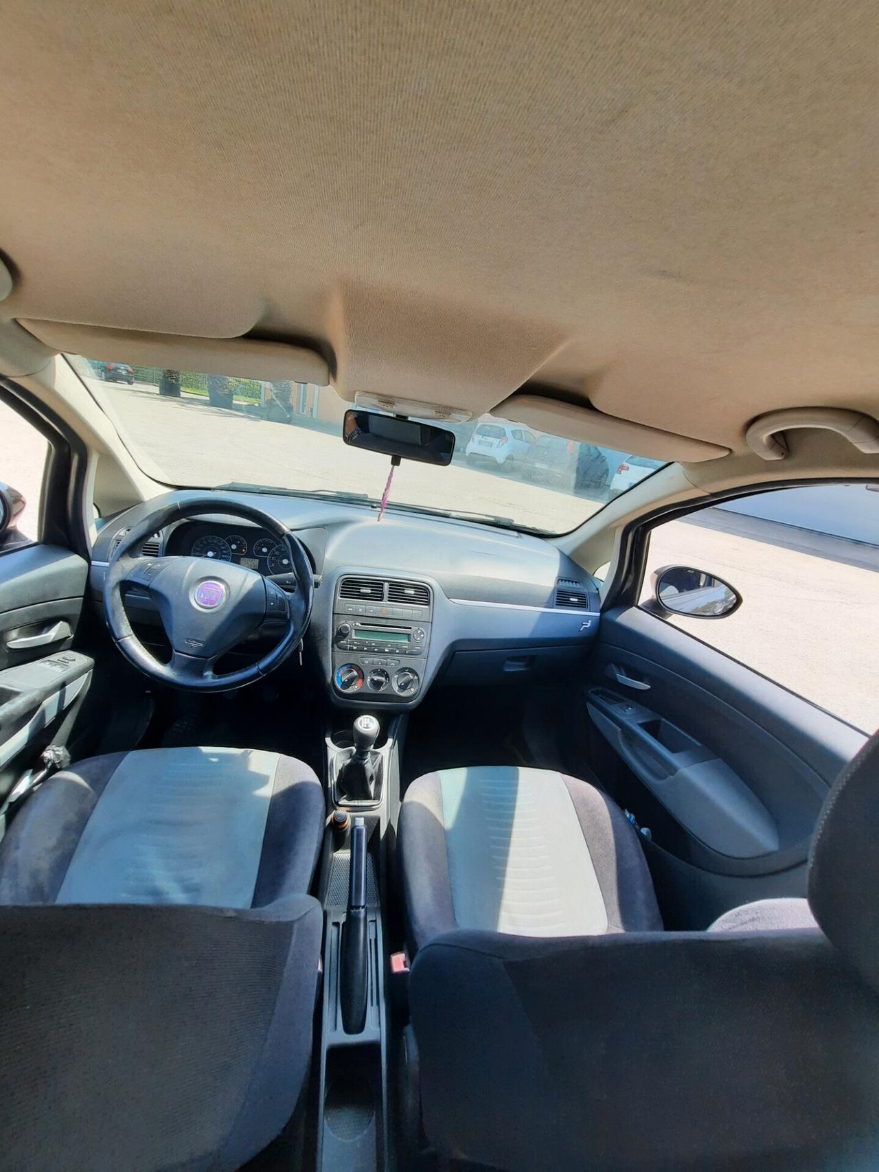 Fiat Punto Classic 1.2 5 porte OK NEOPATENTATI