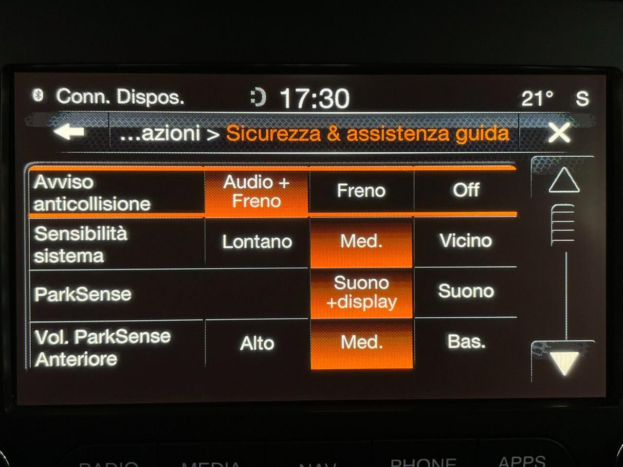 Jeep Renegade 1.4 M-Air 140CV GPL LIMITED NAVI UCONNECT PERFETTA