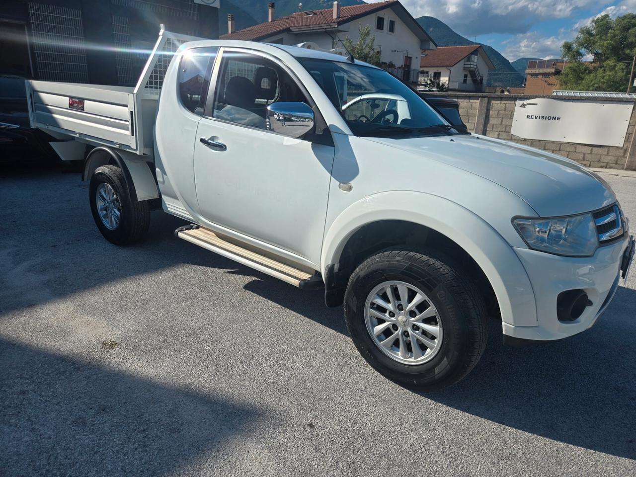 Mitsubishi L200 2.5 DI-D/178CV DC Intense Plus DPF