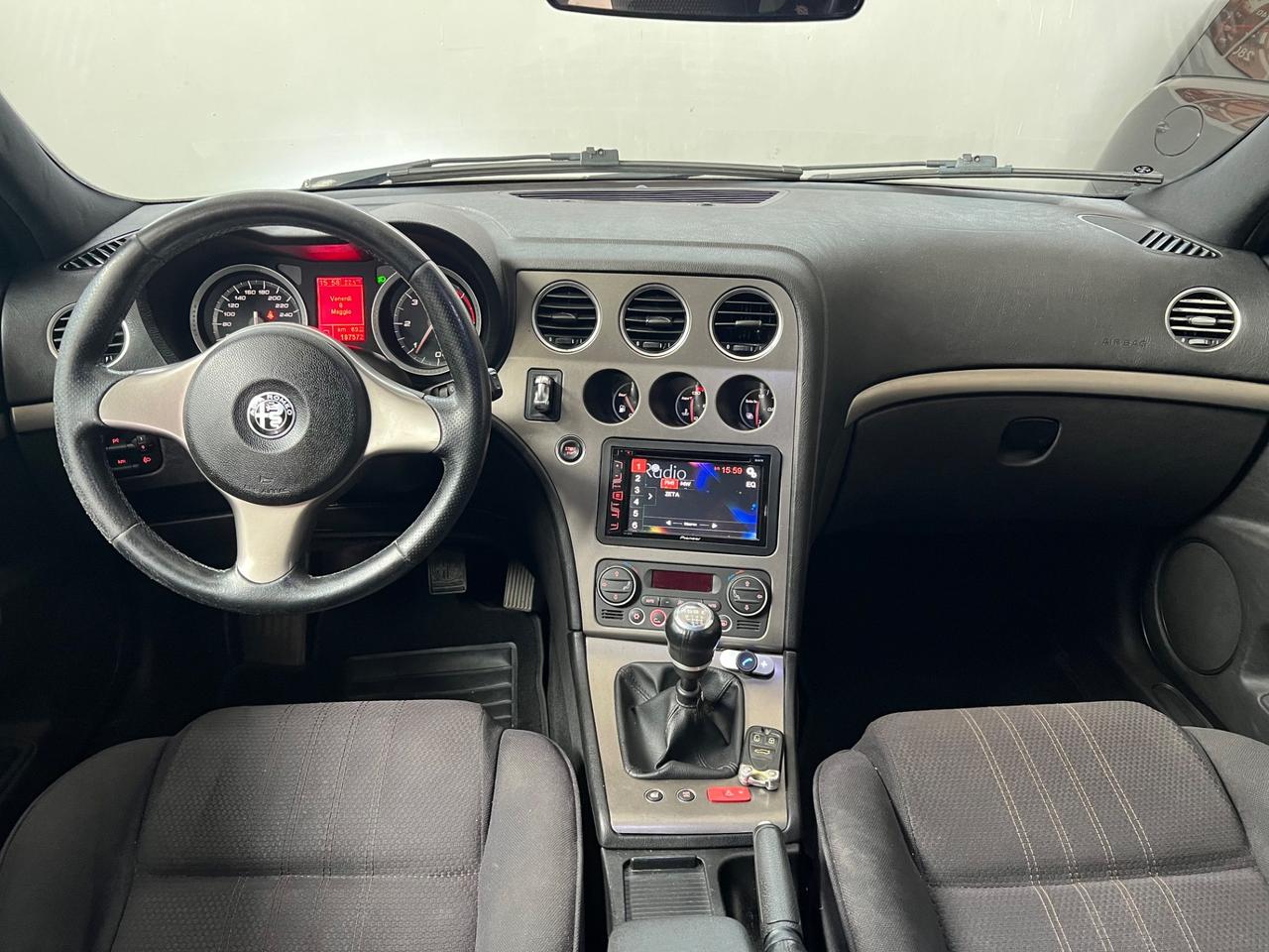 Alfa Romeo 159 1.9 JTDm 16V Sportwagon Distinctive