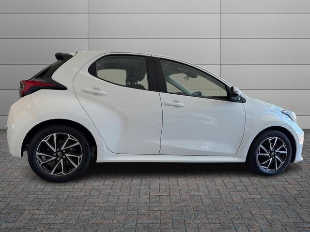 TOYOTA Yaris Trend