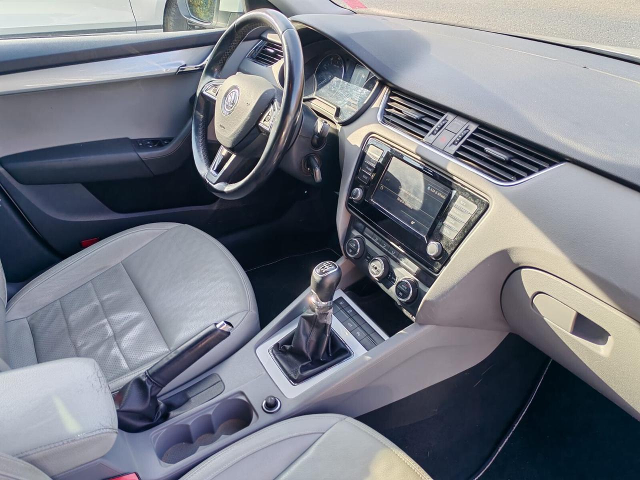 Skoda Octavia 1.0 TSI Wagon Executive