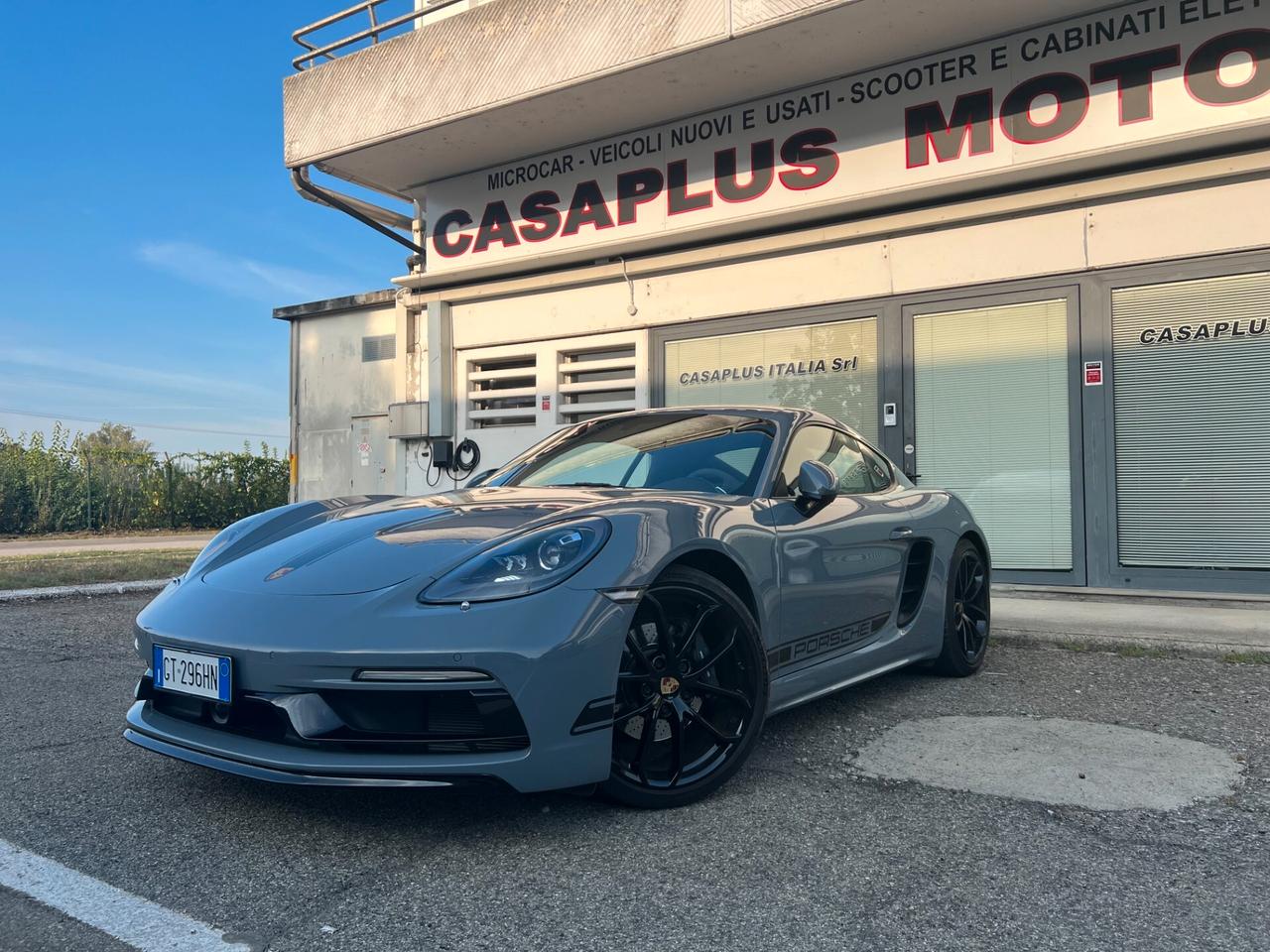 Porsche Cayman 718 STYLE EDITION