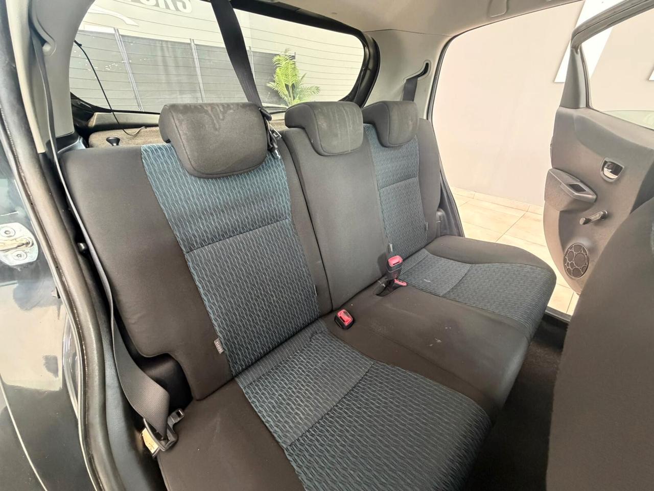 Toyota Yaris 1.0 5 porte Lounge