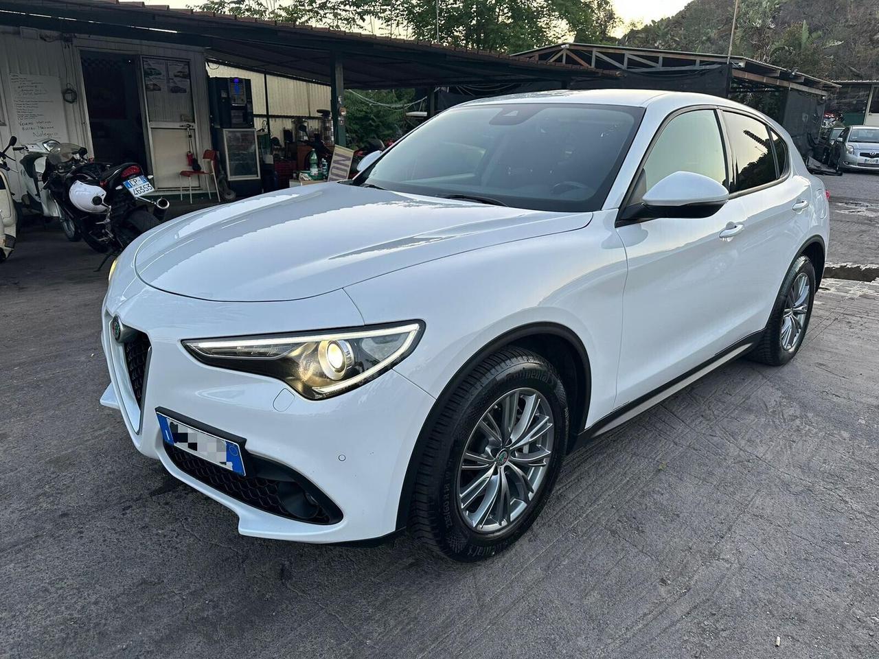 Alfa Romeo Stelvio 2.0.2.0