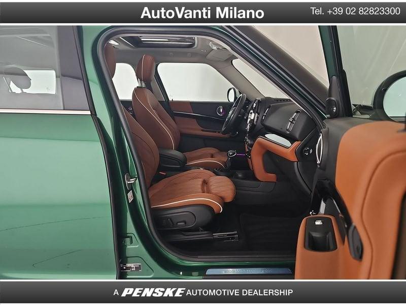 MINI Countryman Plug-In Hybrid Cooper S E Classic 4WD automatica