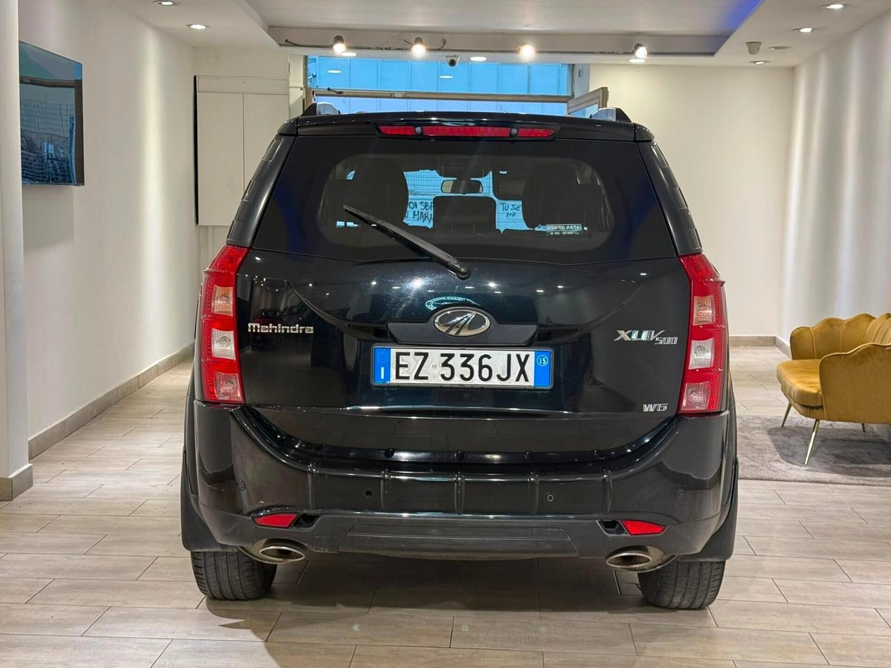Mahindra XUV500 2.2 16V FWD W8