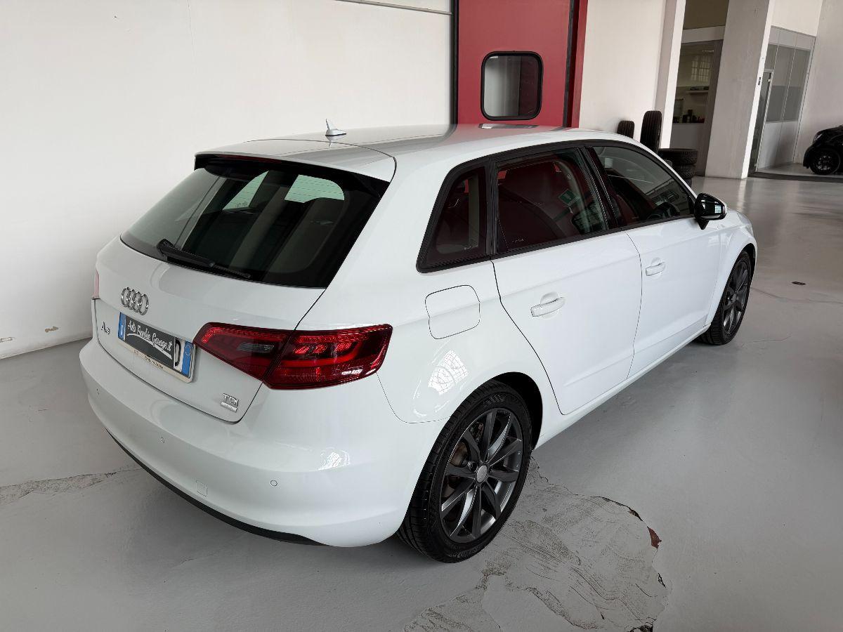 AUDI - A3 - 1.6 TDI clean diesel Ambition
