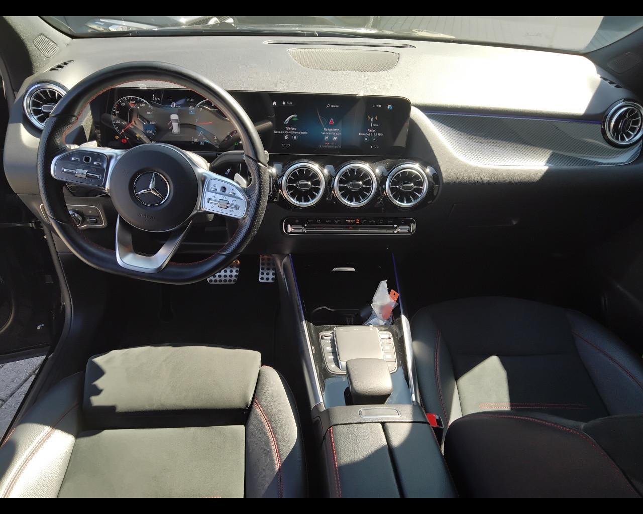 Mercedes-Benz GLA-H247 2020 - GLA 200 d Premium auto