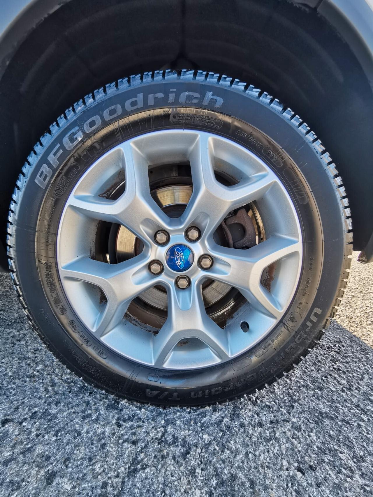 Ford Kuga 2.0 TDCi 140 CV 2WD Titanium 2013