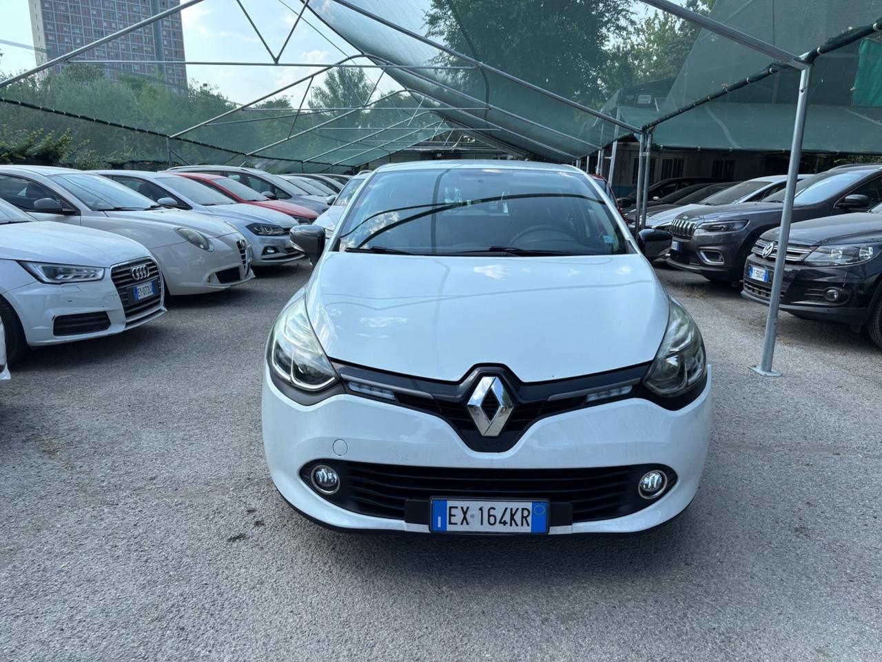 Renault Clio 1.2 75CV 5 porte Costume National