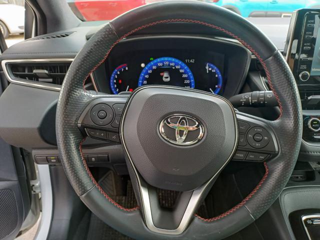 TOYOTA Corolla 2.0 Hybrid GR SPORT
