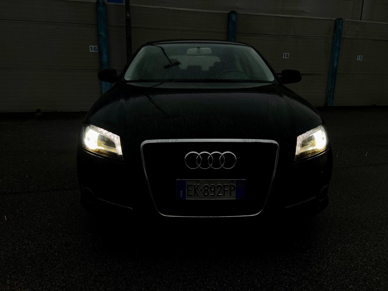 Audi A3 SPB 1.6 TDI 105 CV CR Ambition