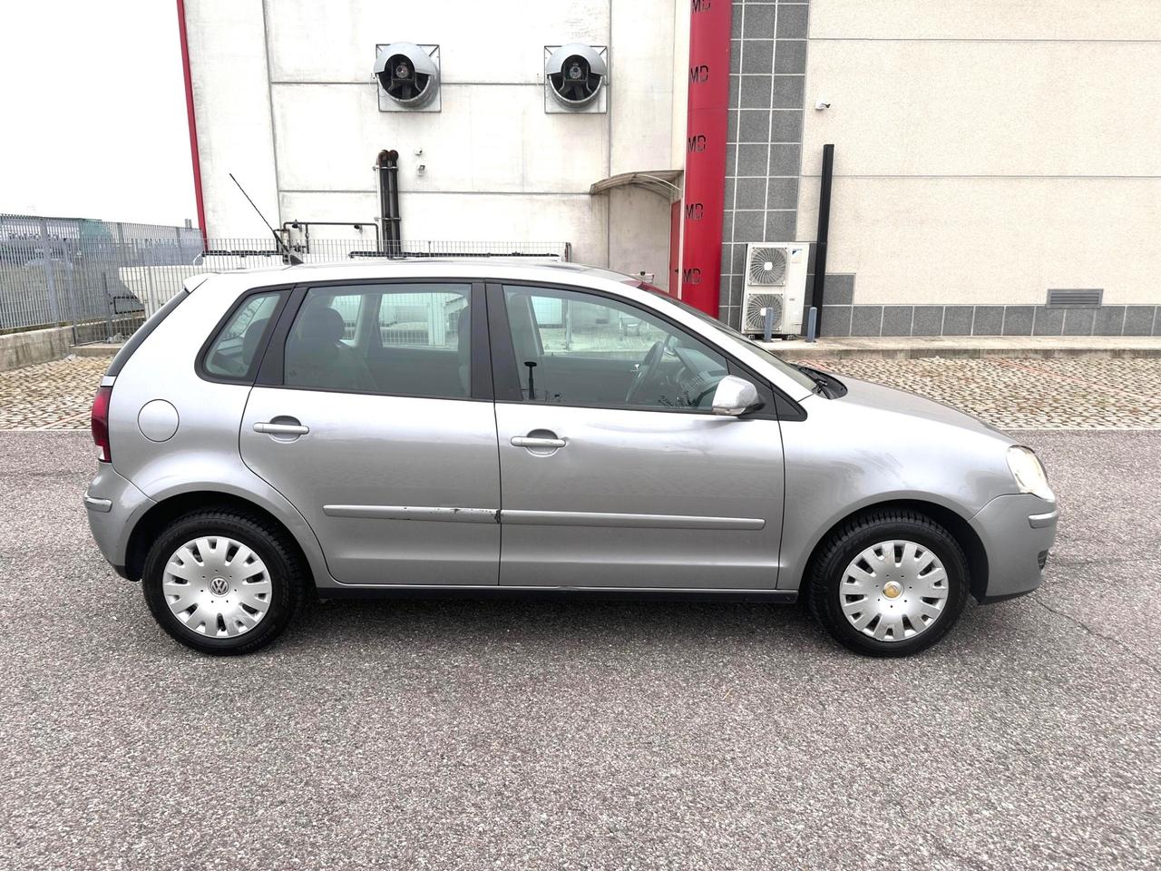 Volkswagen Polo 1.4/80CV 16V 5p. Comfortline