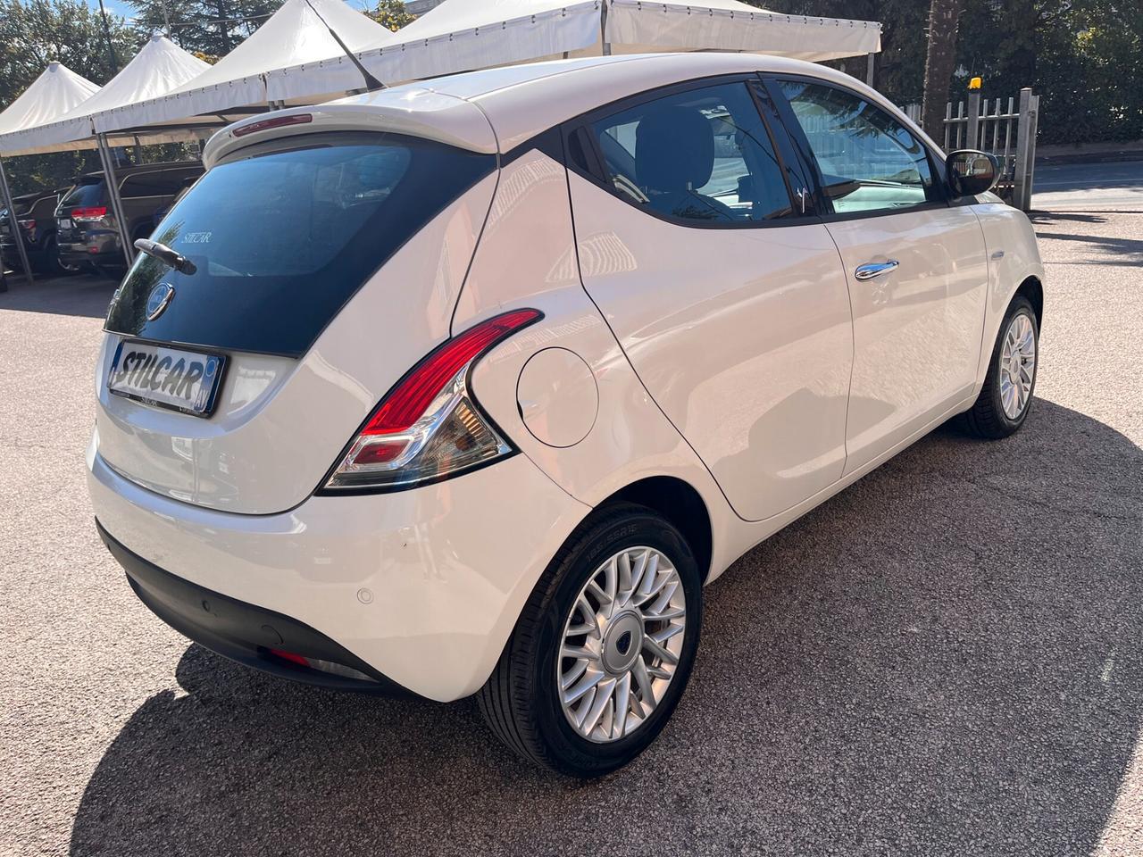 Lancia Ypsilon 1.3 MJT 16V 95 CV 5 porte S&S Gold