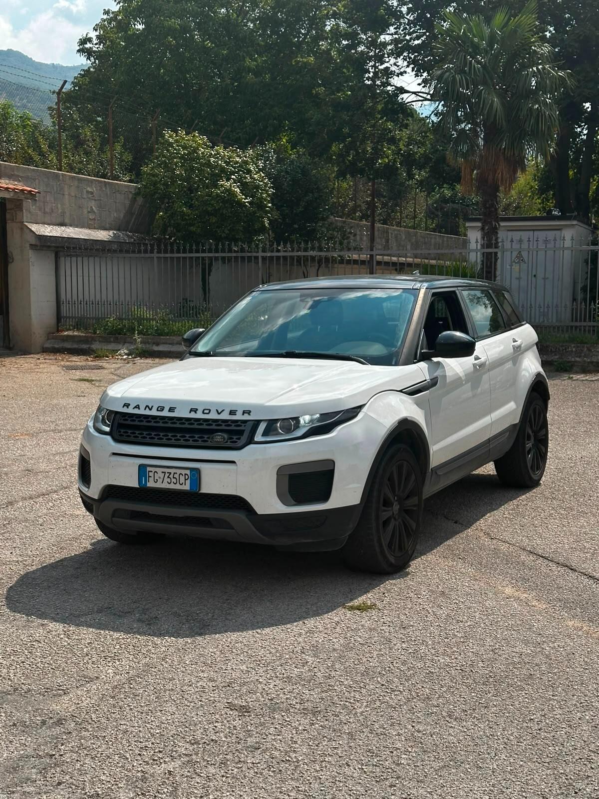Land Rover Range Evoque 2.0 TD4 180 CV 5p. SE Dynamic