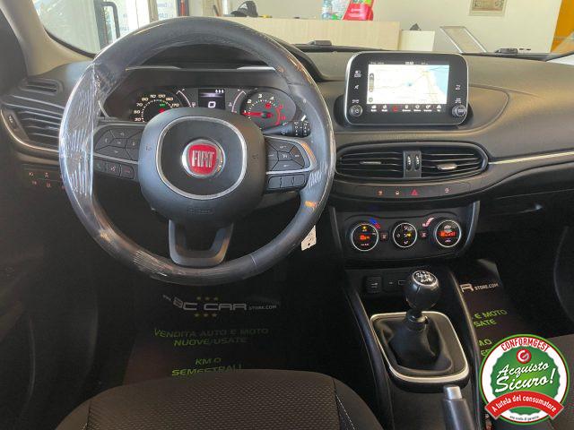 FIAT Tipo 1.6 Mjt 120cv hatchback *NAVI*CAMERA