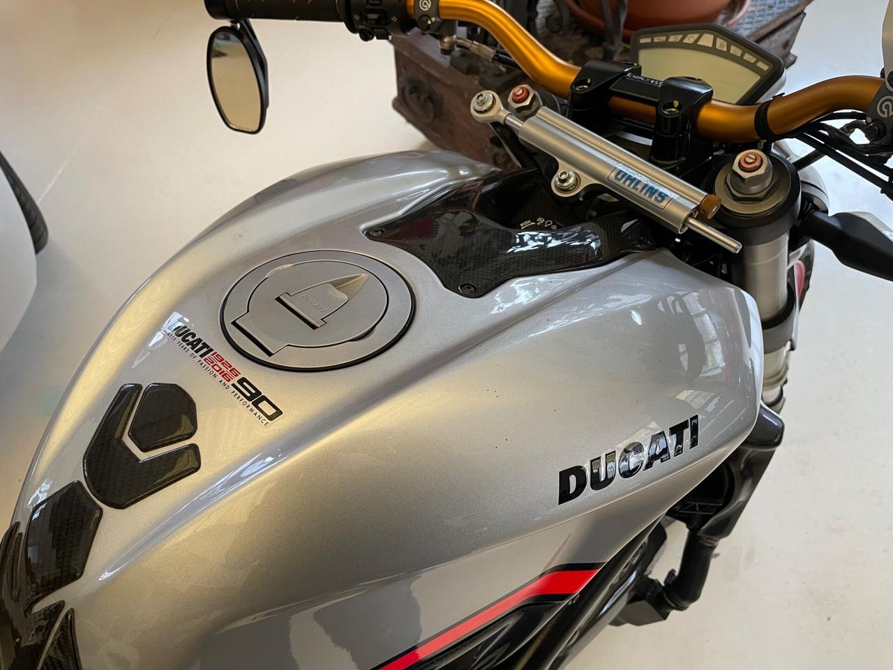 Ducati 1098 strettfighter