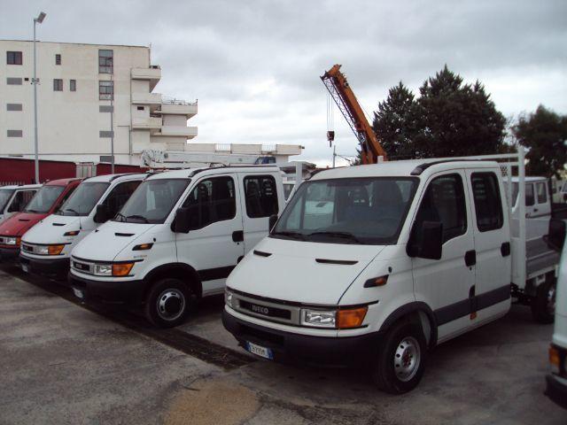 Iveco Daily vasta gamma di doppia e tripla cabina vari anni