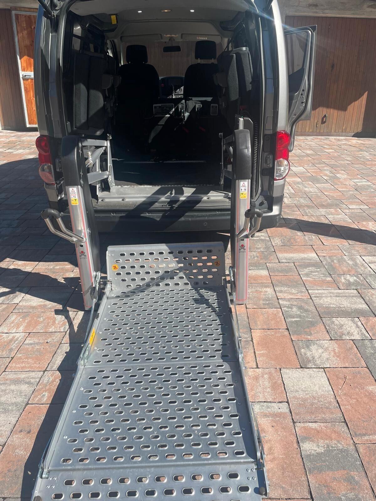 Nissan NV200 7posti 1.5 dCi 110 CV (ALLESTITO PER TRASPORTO DISABILI)