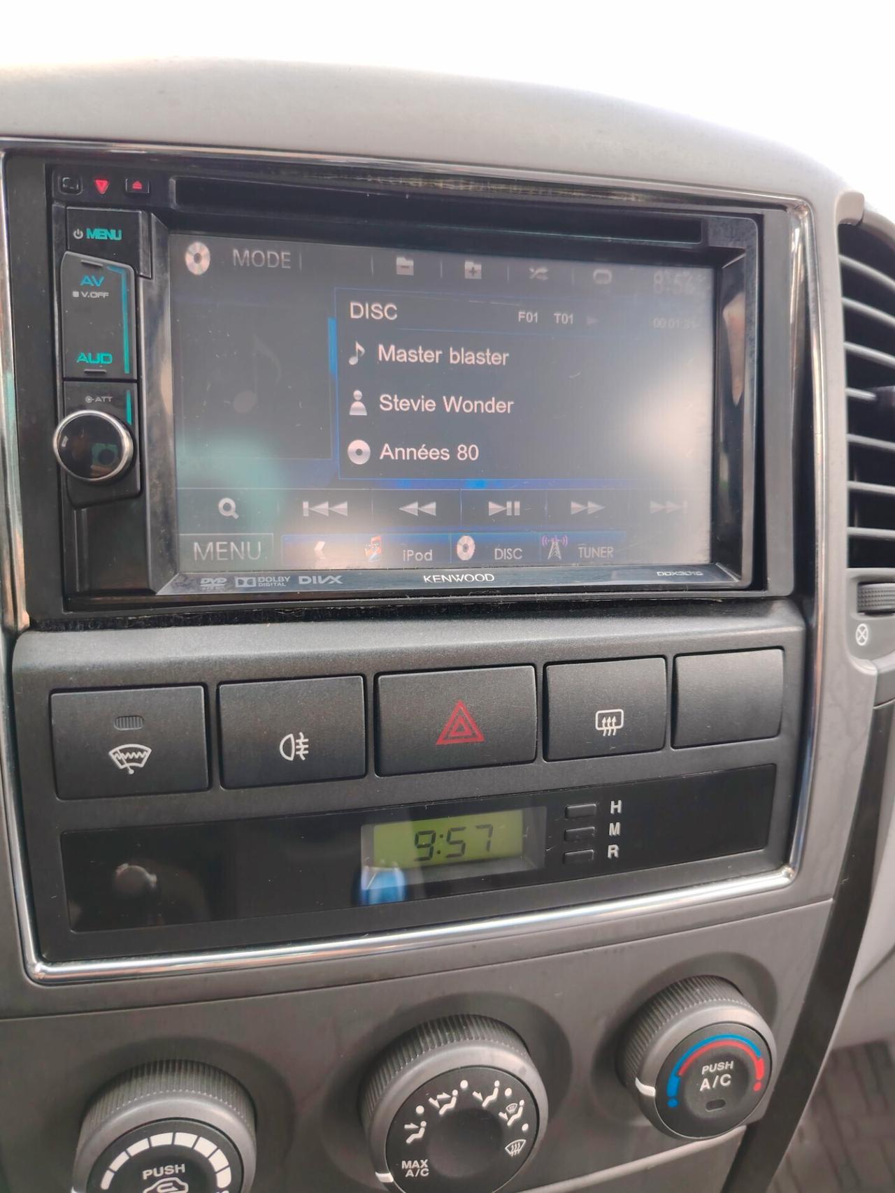 Kia Sorento 2.5 16V CRDI VGT 4WD Act. Class - 4X4