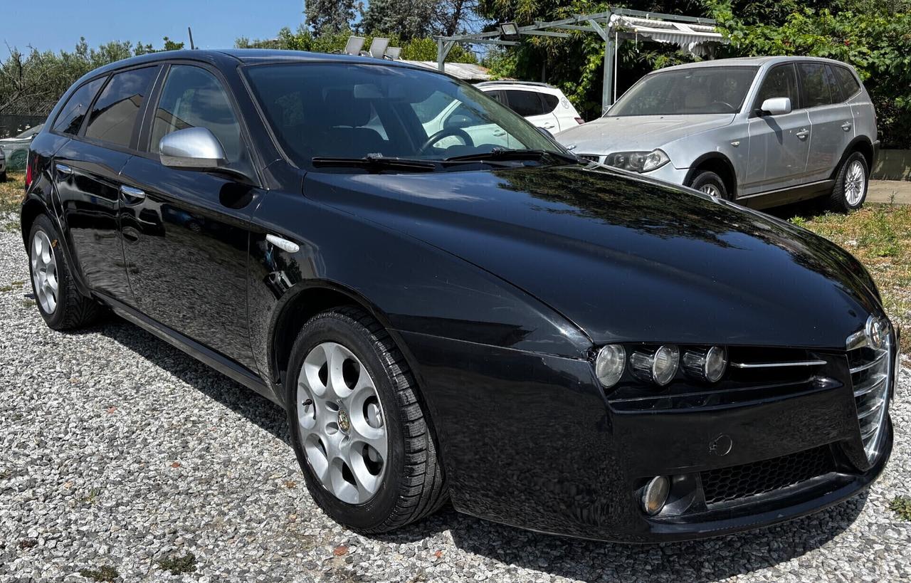 Alfa Romeo 159 2.0 JTDm Sportwagon Distinctive