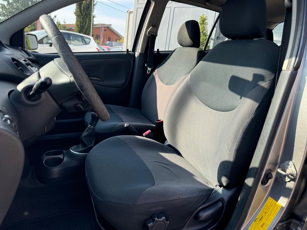 Toyota Yaris 1.0i 16V cat 5p Sol UNIPRO!