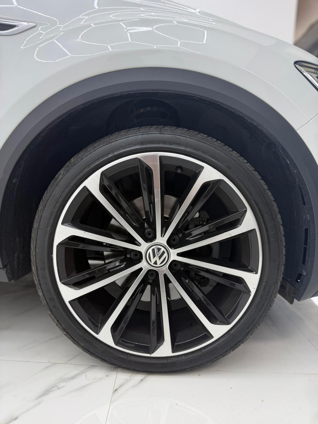 Volkswagen T-Roc 2.0 TDI SCR 150 CV DSG R-Line