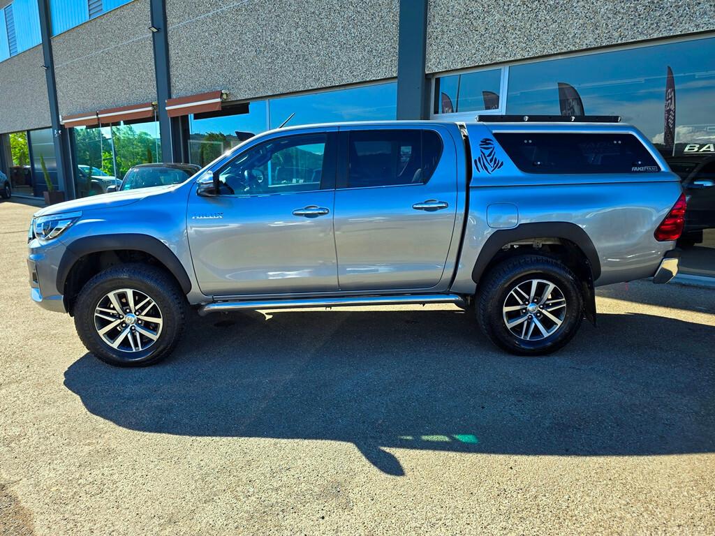 Toyota Hilux 2.4 D-4D Executive+ OMOLOGATO!