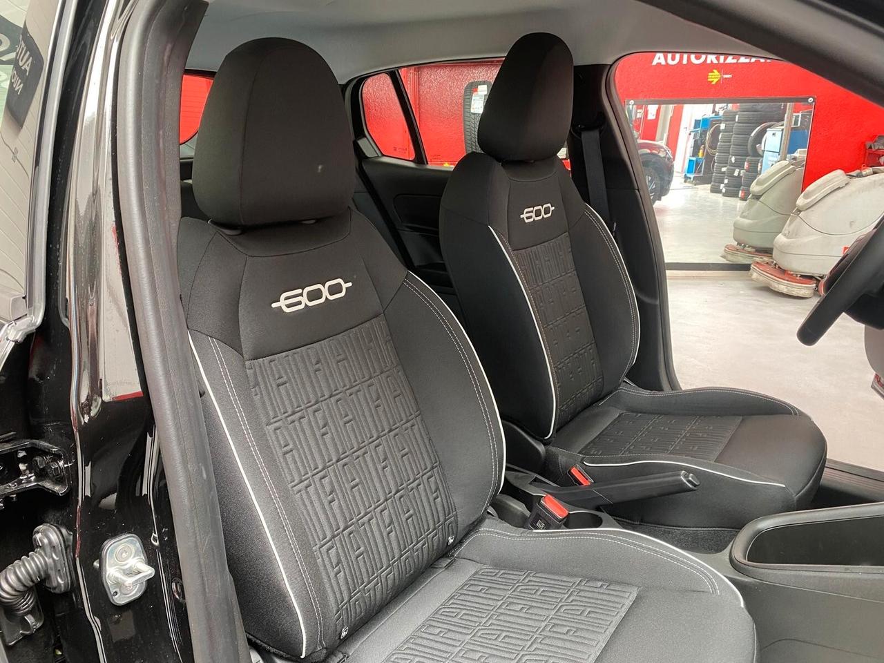 Fiat 600 Hybrid 100 CV DCT MHEV La Prima
