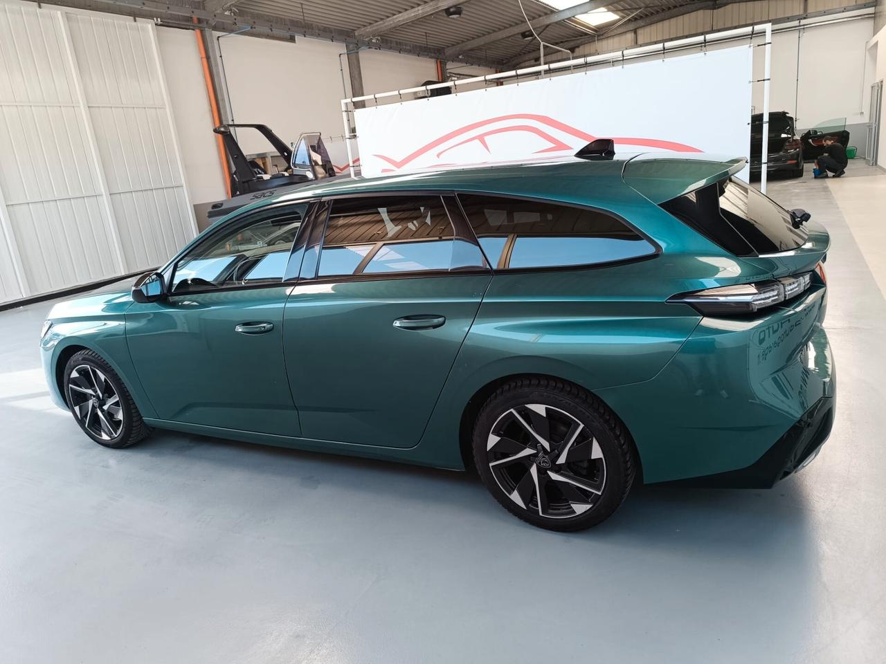 Peugeot 308 BlueHDi 130 S&S EAT8 SW Allure