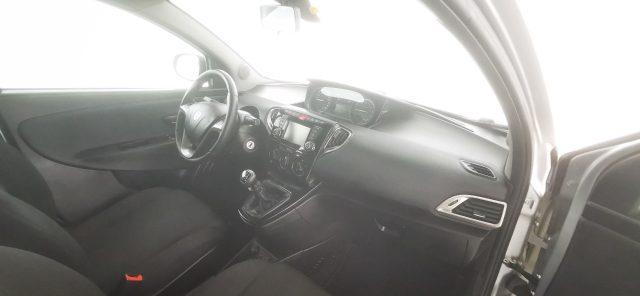 LANCIA Ypsilon 1.2 69 CV 5 porte S&S - VETTURA GRANDINATA