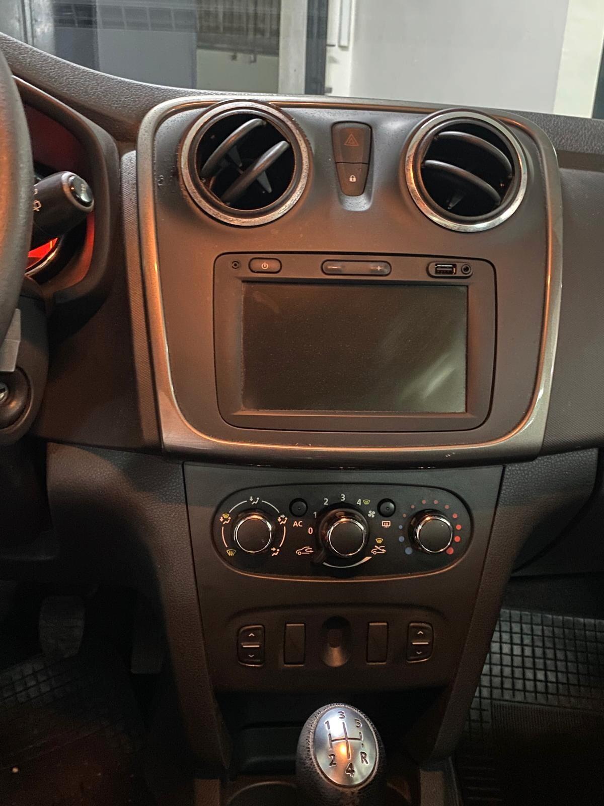 Dacia Sandero 1.2 GPL 75CV Lauréate prov nord