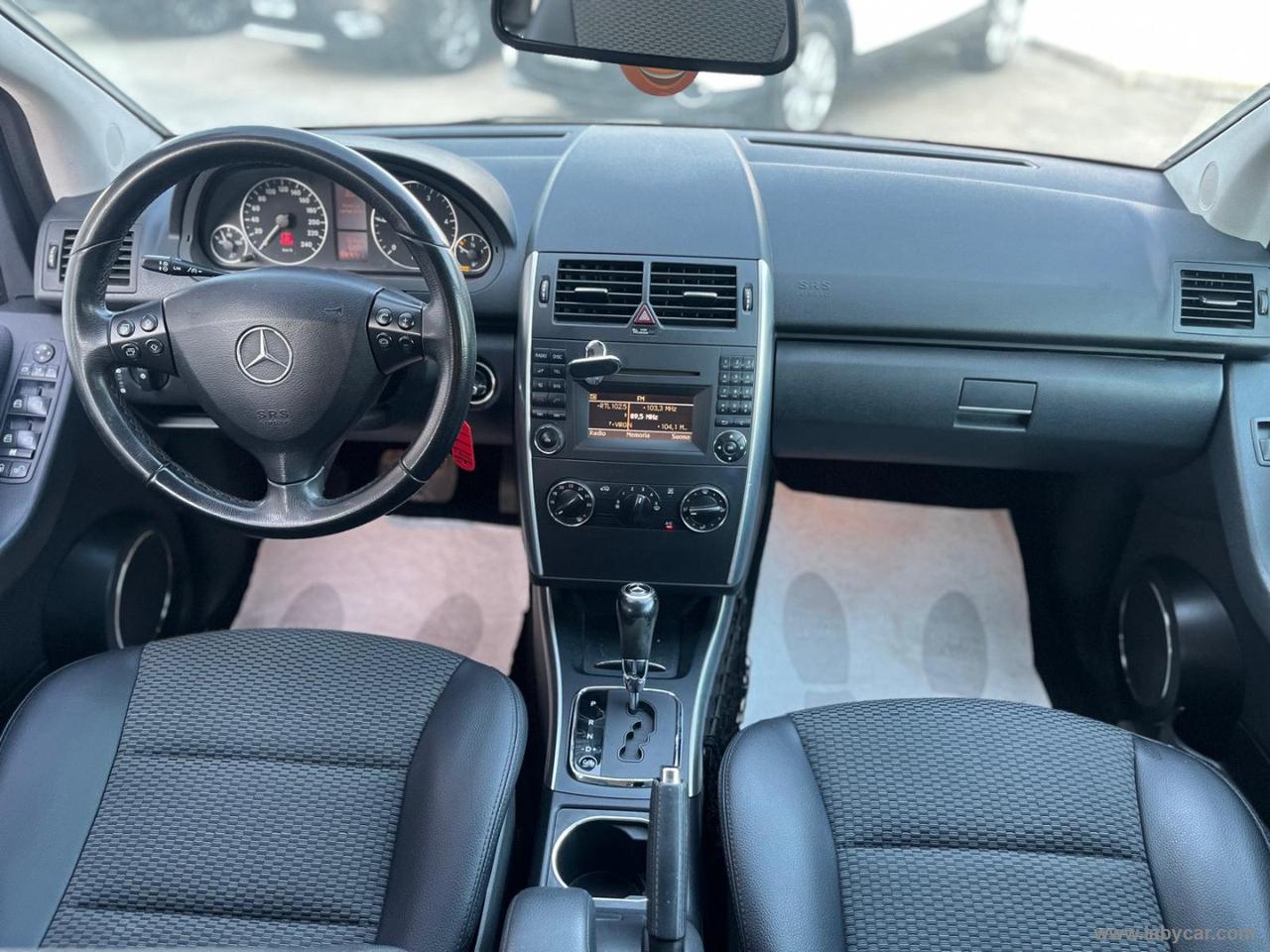 MERCEDES-BENZ A 180 CDI Avantgarde AUTOMATICA