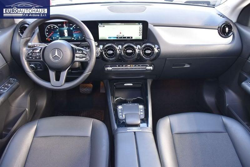 Mercedes-Benz GLA GLA 200 d Automatic Business Extra *TETTUCCIO*