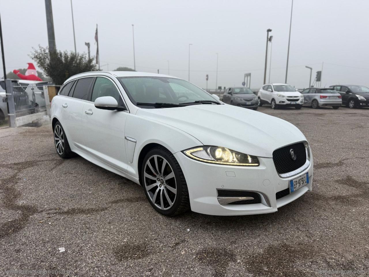 JAGUAR XF Sportbrake 2.2 D 200 CV Prem. Luxury