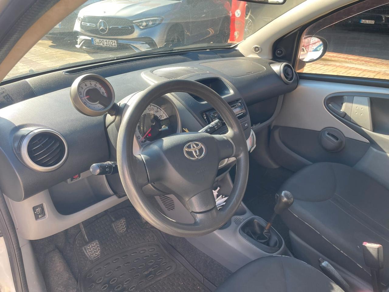 Toyota Aygo 1.0 12V VVT-i 5 porte