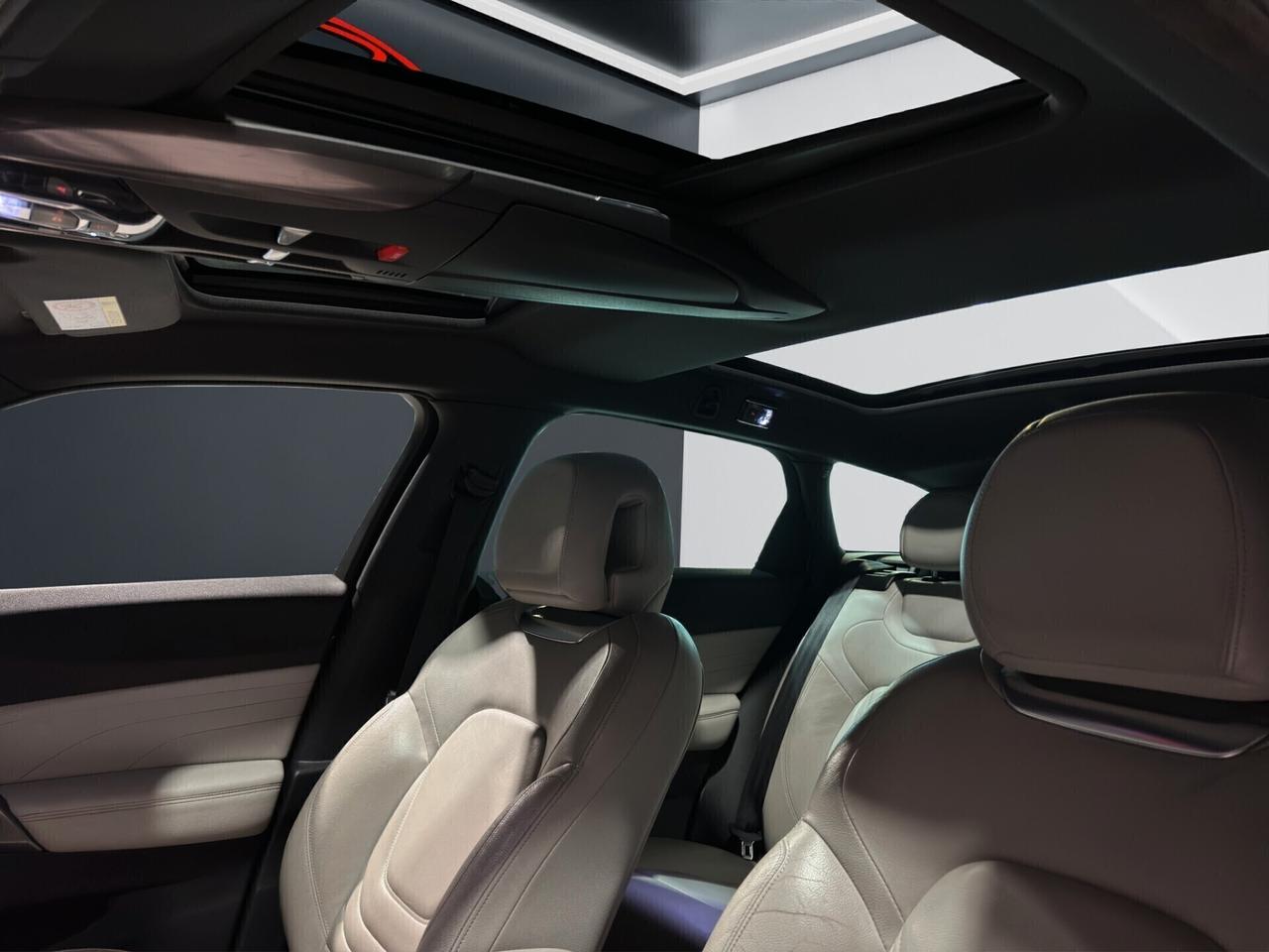 Ds DS5 2.0 HDi 163CV aut. So Chic T.PANOR. AUTO
