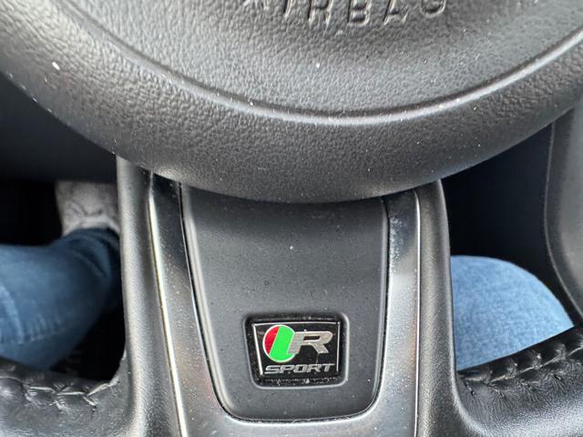 JAGUAR F-Pace 2.0 D 180 CV aut. R-Sport