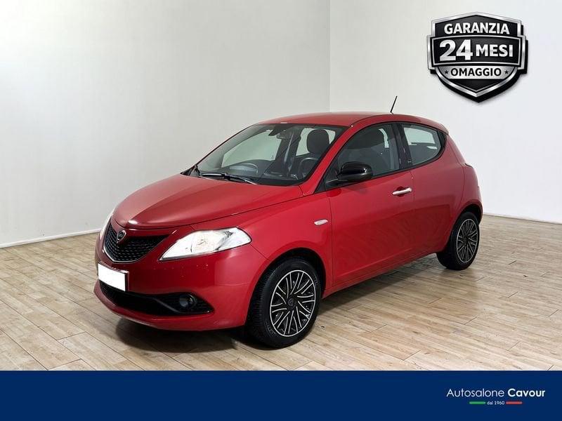 Lancia Ypsilon Ypsilon 1.0 FireFly 5 porte S&S Hybrid Ecochic Silver