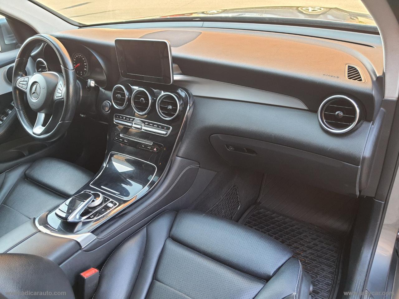 MERCEDES-BENZ GLC 220 d 4Matic Sport