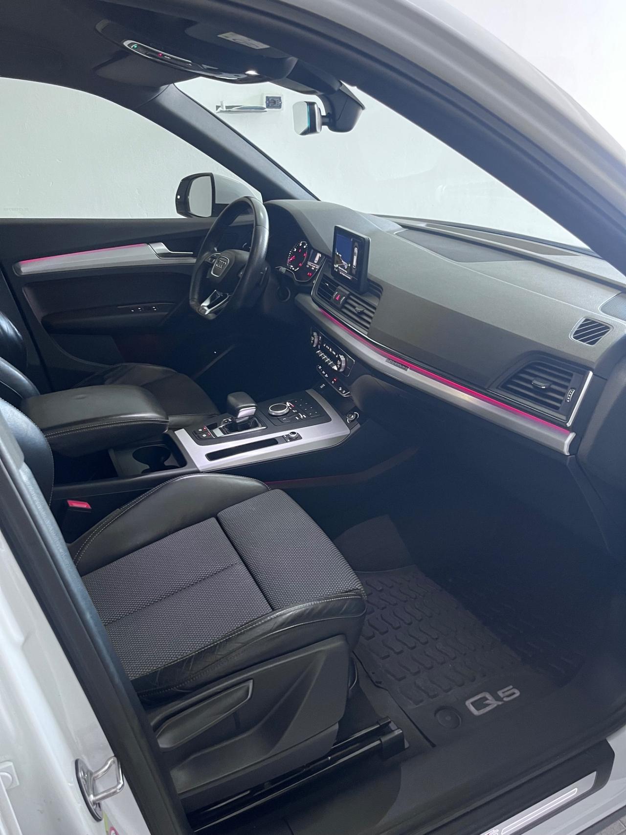 Audi Q5 2.0 TDI quattro S tronic Sport Sline