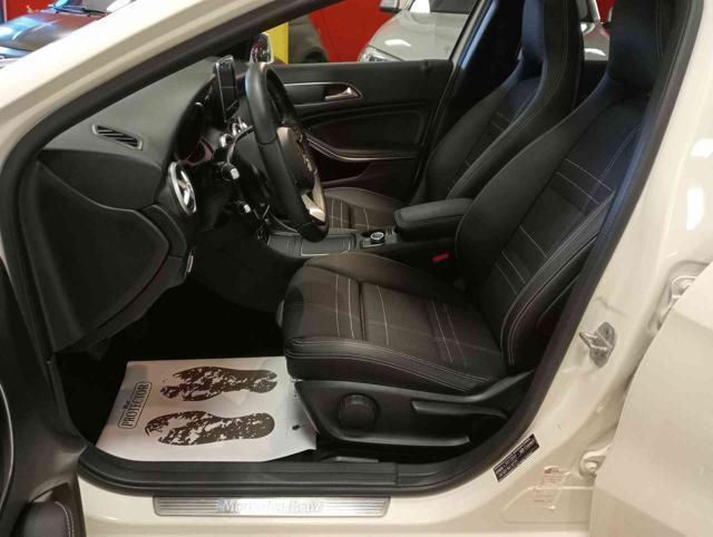 MERCEDES-BENZ A 180 d Sport ** TETTO PANORAMA **