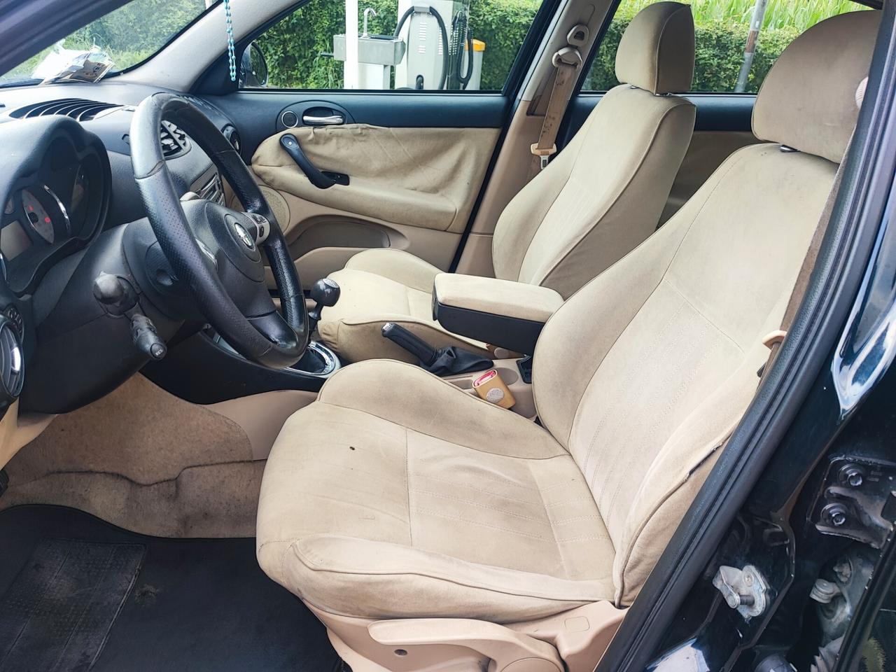 Alfa Romeo 147 1.9 JTD M-JET 150 CV 5 porte Dist.