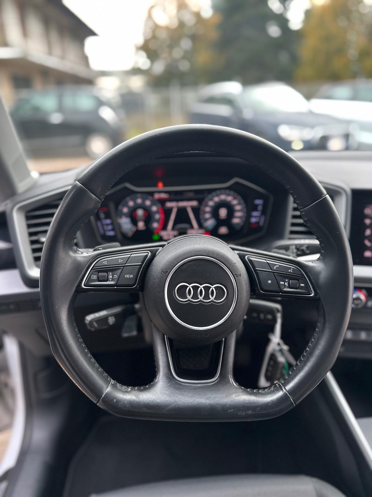 Audi A1 SPB 40 TFSI S tronic line edition