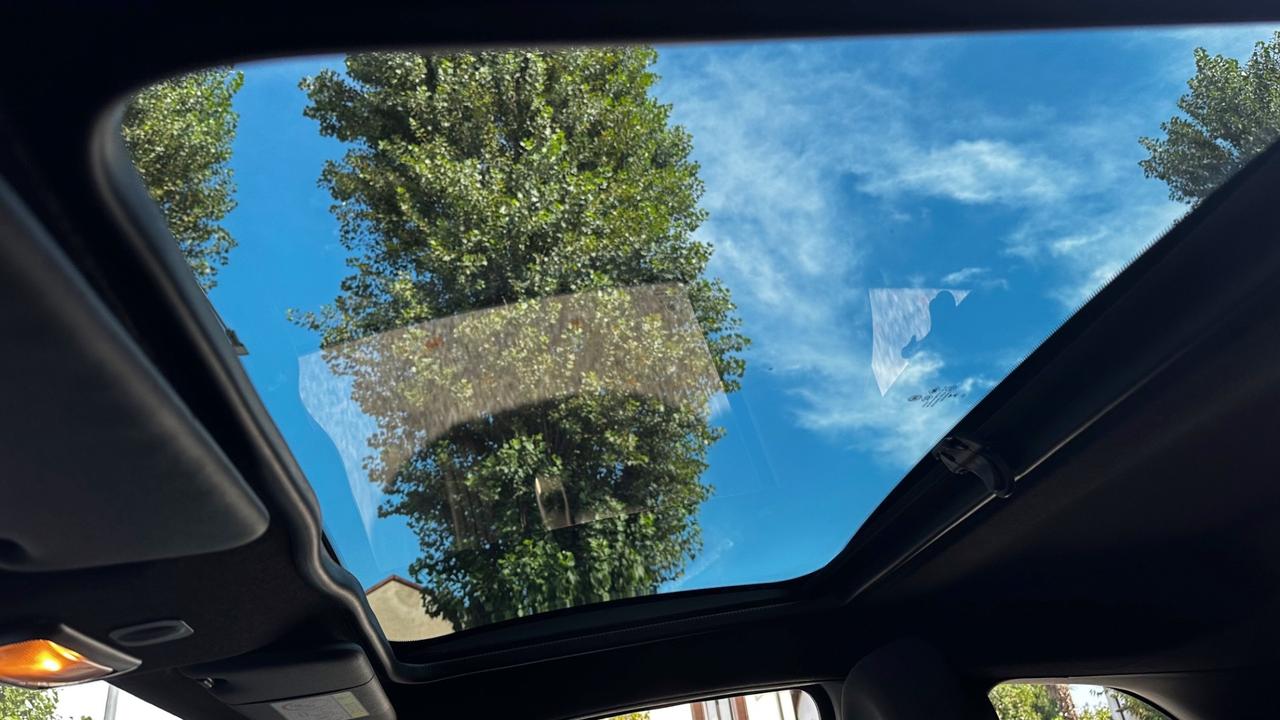 Fiat 500 Hybrid Clima Auto Tetto Pano PREZZO REALE!