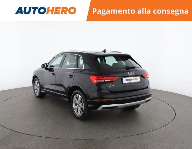 AUDI Q3 35 TDI S tronic Business Advanced